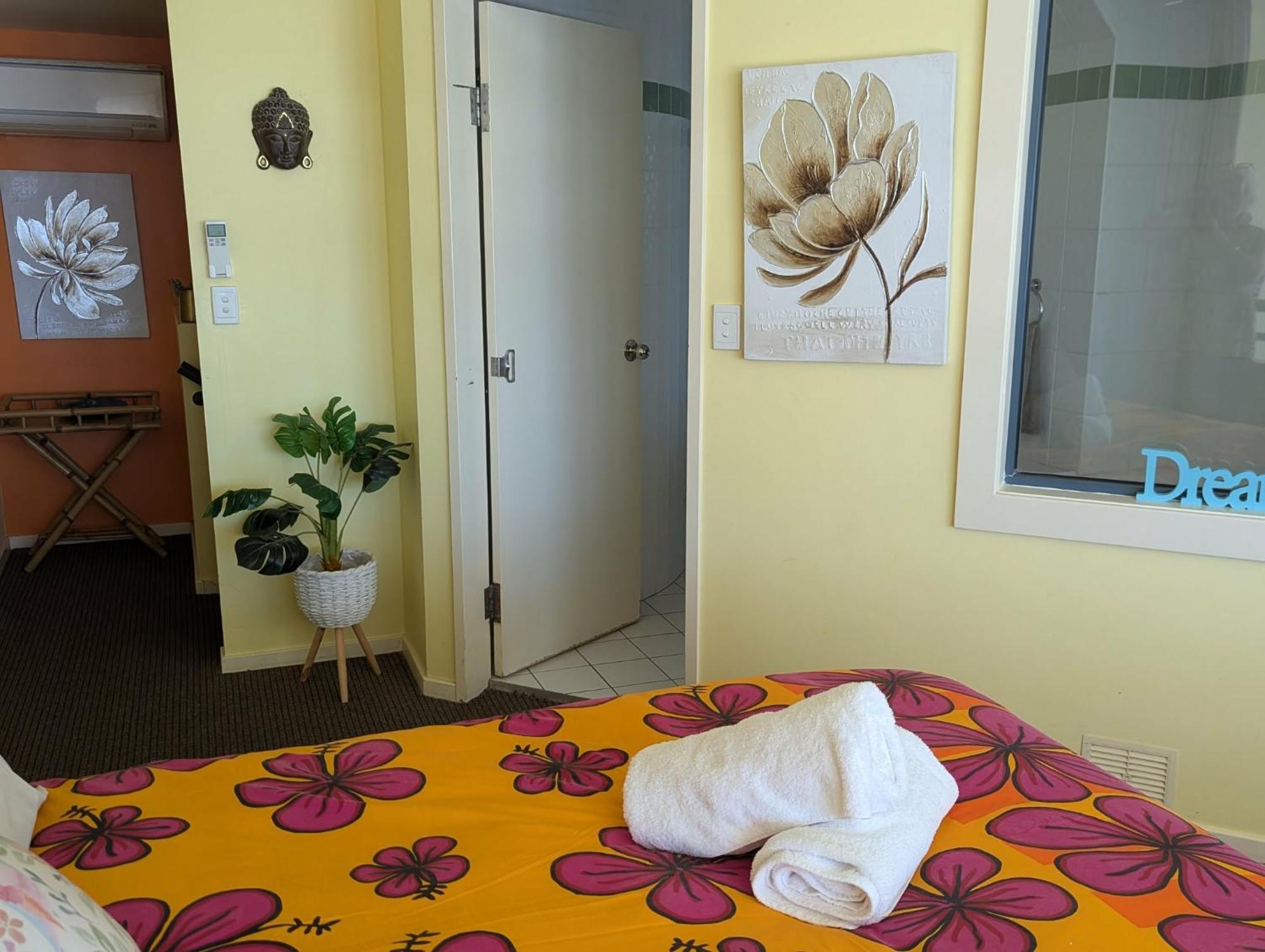 One Bedroom Penthouse Apartment