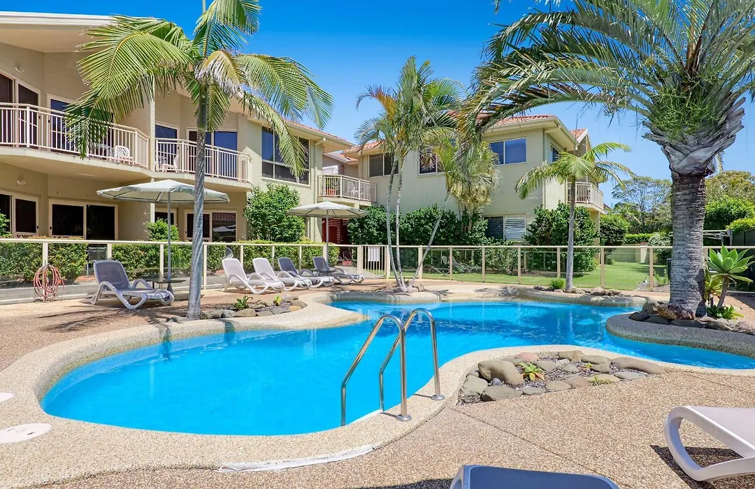 Martys Little Beach No 1 Two Story Apartment-1