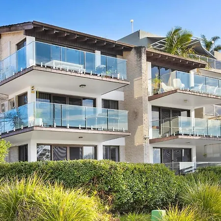 Great Location In Nelson Bay-2