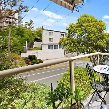 Beach Adjacent Apartment - Bluevista-2