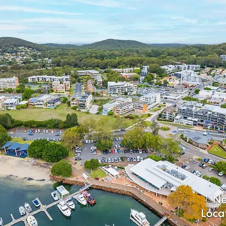 Bayview Towers 6, 15 Victoria Pde - Stunning Water Views-3