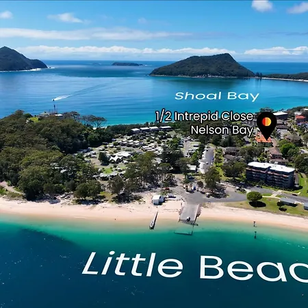 Martys Little Beach No 1 Two Story Apartment-2