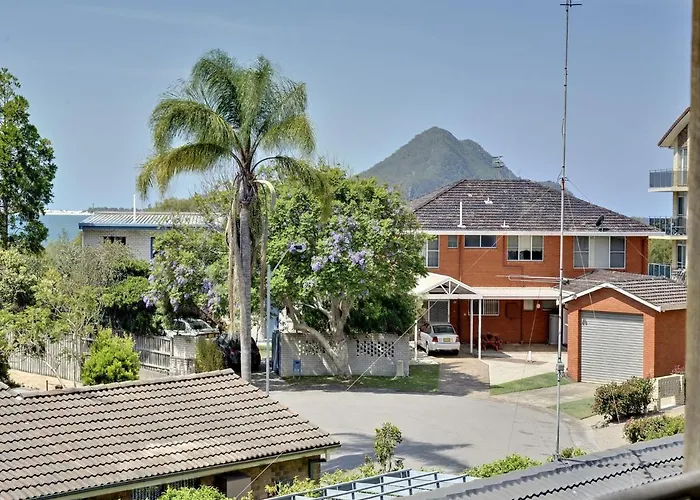 The Domain Unit 2 19 Voyager Close Nelson Bay