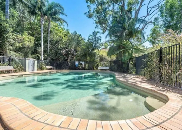 Coconuts - 3 Bedroom 3 Bathroom Townhouse With Tennis Court Nelson Bay