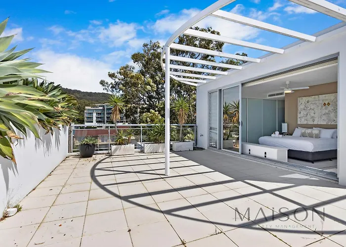 Waterview Penthouse - Cote D'Azur Resort, Nelson Bay