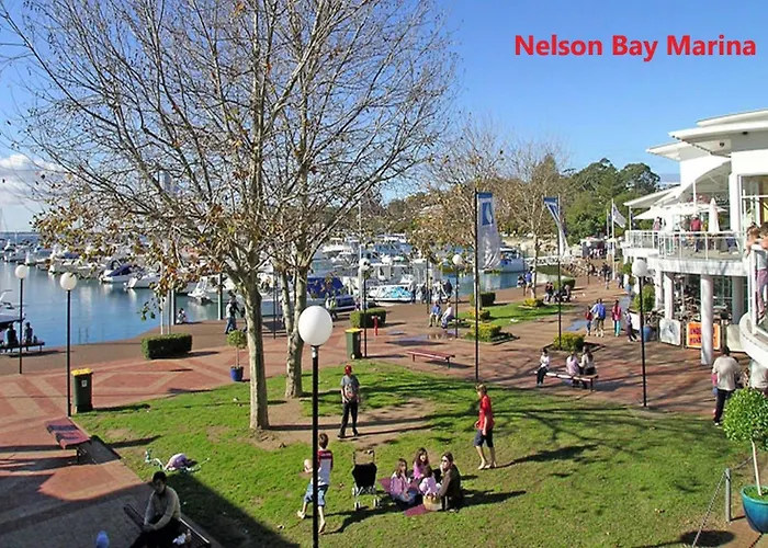 Sunset Towers 8, 25 Donald St - Heart Of Town With Water Views Apartment Nelson Bay