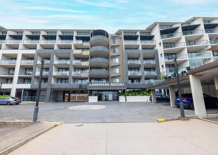 The Landmark Unit 405 Resort Style, Spectacular Water Views, Lift, Linen, Pool, Games Room, Port-A-Cot And Highchair. Nelson Bay