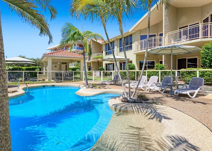 Martys Little Beach No 1 Two Story Apartment Nelson Bay