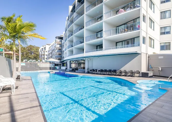 The Landmark Unit 405 Resort Style, Spectacular Water Views, Lift, Linen, Pool, Games Room, Port-A-Cot And Highchair. Nelson Bay