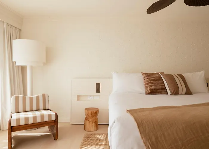 Nelson Bay AccommodationMarina Resort