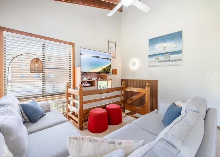 Plattens 2 Great Duplex So Close To The Water Nelson Bay