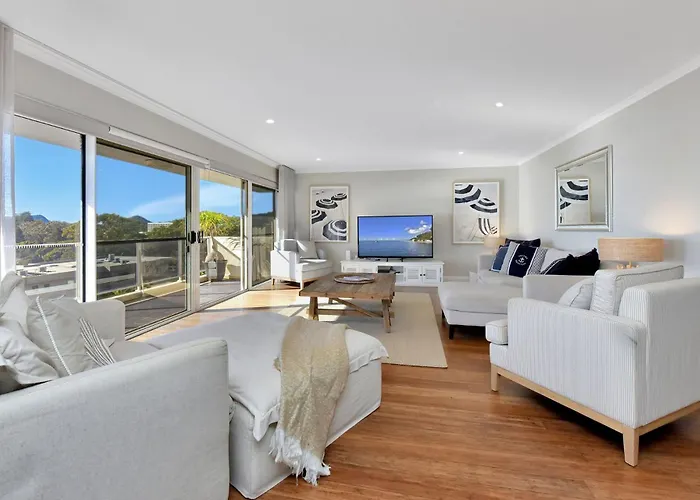 The Anchorage Unit 12 9 Laman Street Nelson Bay