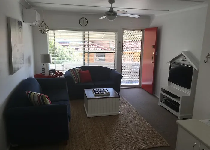 Tomaree Lodge Nelson Bay